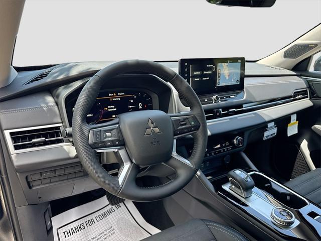 new 2025 Mitsubishi Outlander car, priced at $28,381