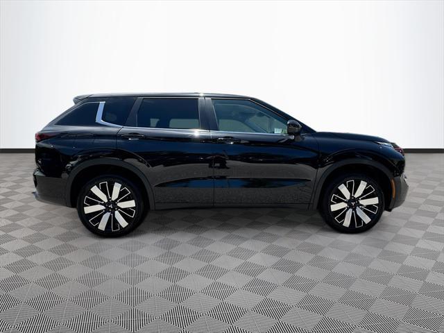 new 2025 Mitsubishi Outlander car, priced at $28,381