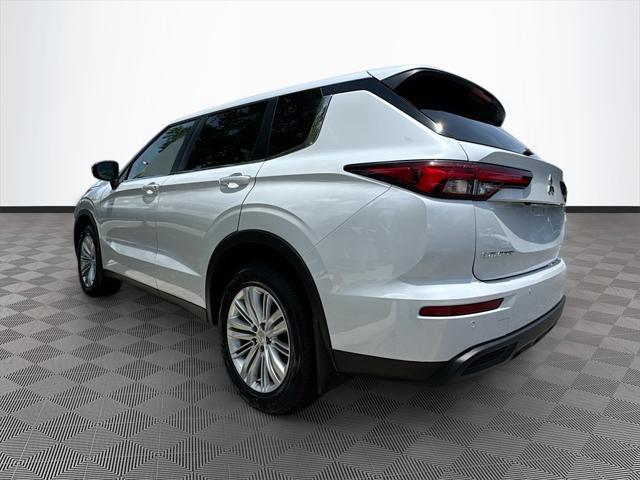 used 2024 Mitsubishi Outlander car, priced at $25,484