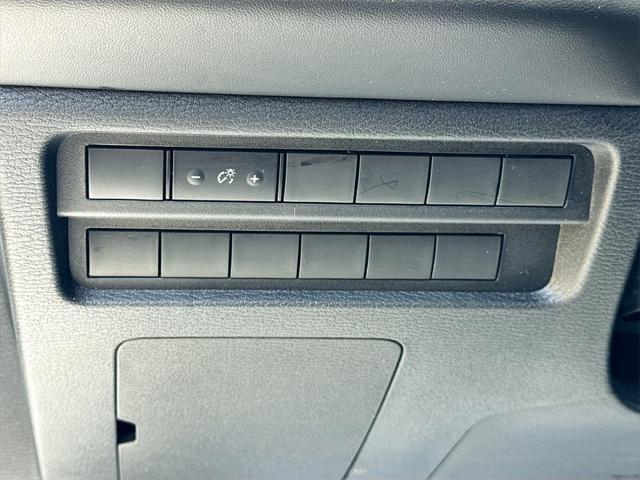 used 2024 Mitsubishi Outlander car, priced at $25,484
