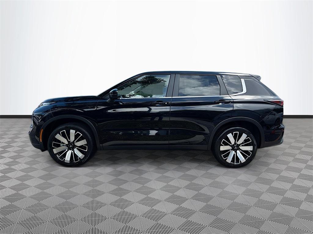 new 2025 Mitsubishi Outlander car, priced at $25,223