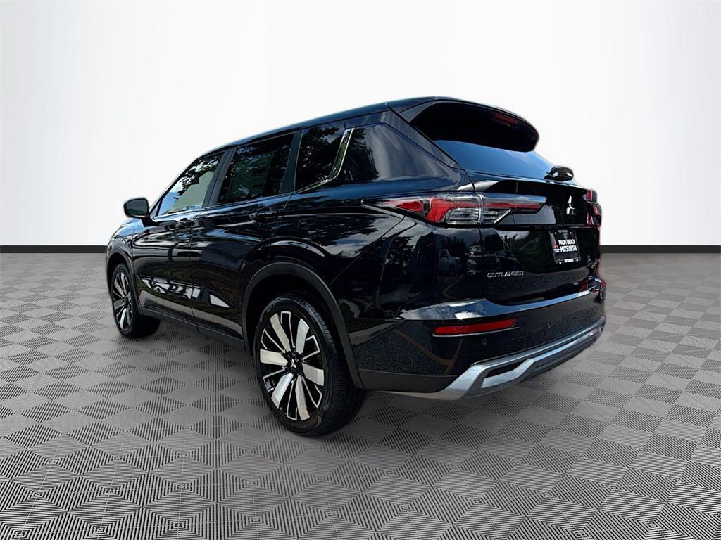 new 2025 Mitsubishi Outlander car, priced at $25,223