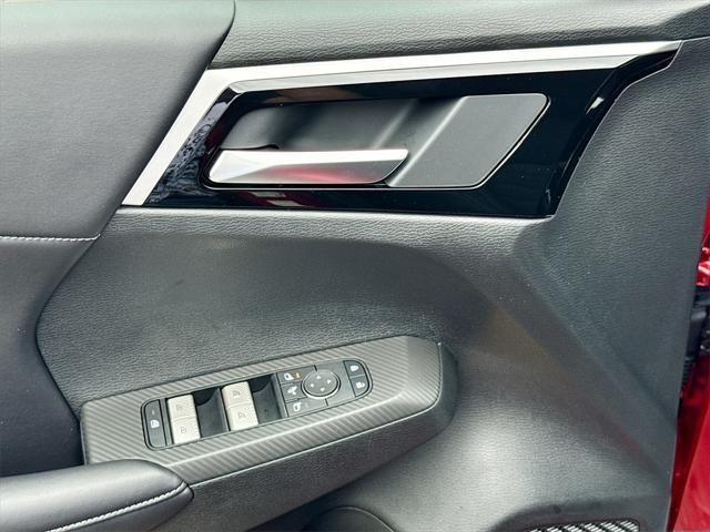 new 2025 Mitsubishi Outlander PHEV car, priced at $36,270