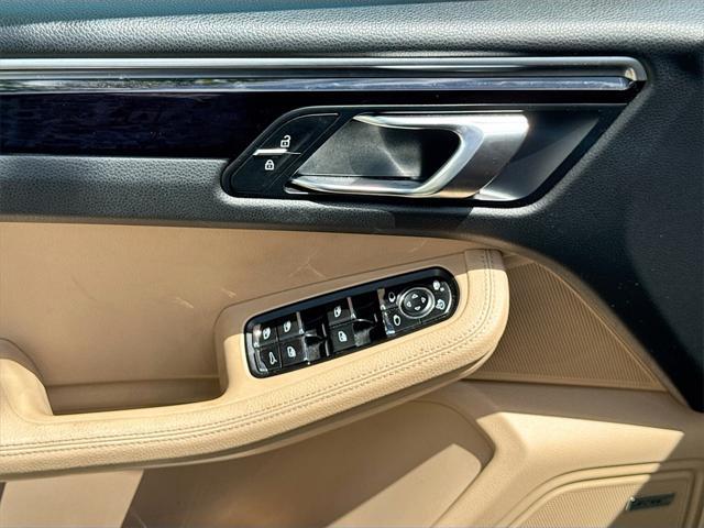 used 2020 Porsche Macan car, priced at $30,492