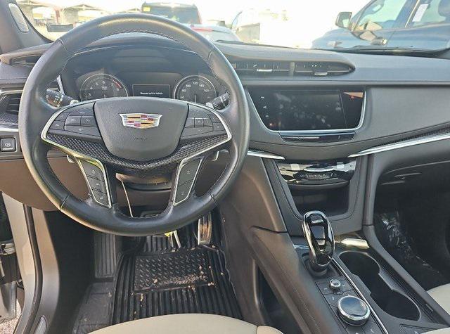 used 2024 Cadillac XT5 car, priced at $48,562