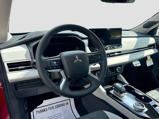 new 2025 Mitsubishi Outlander car, priced at $28,456