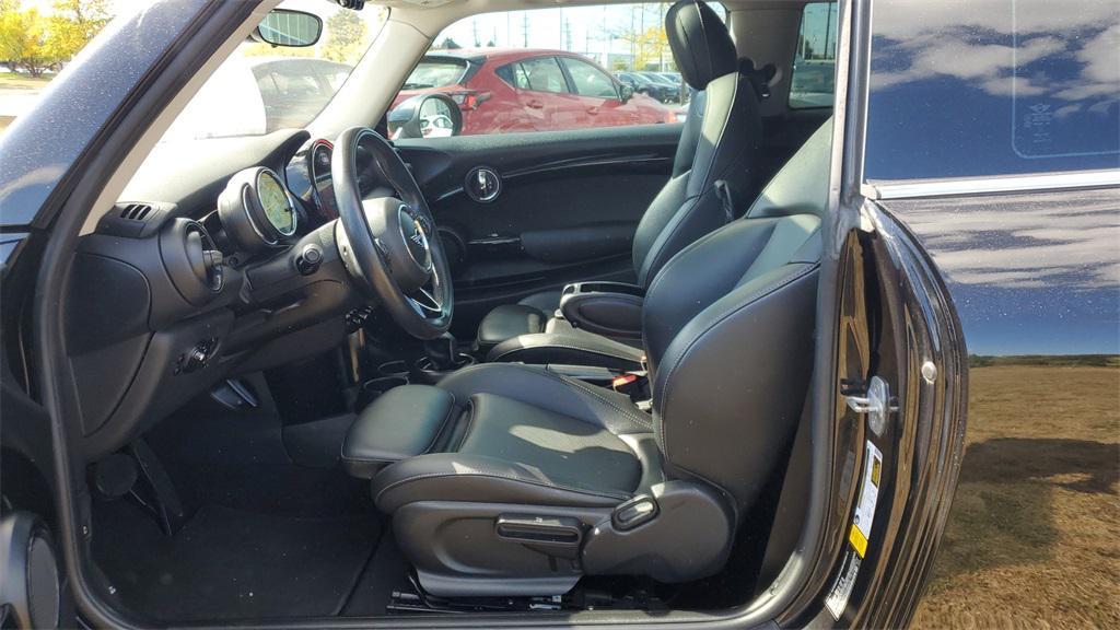 used 2019 MINI Hardtop car, priced at $13,271