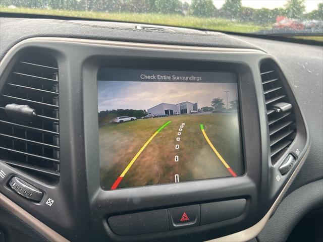 used 2016 Jeep Cherokee car, priced at $11,210