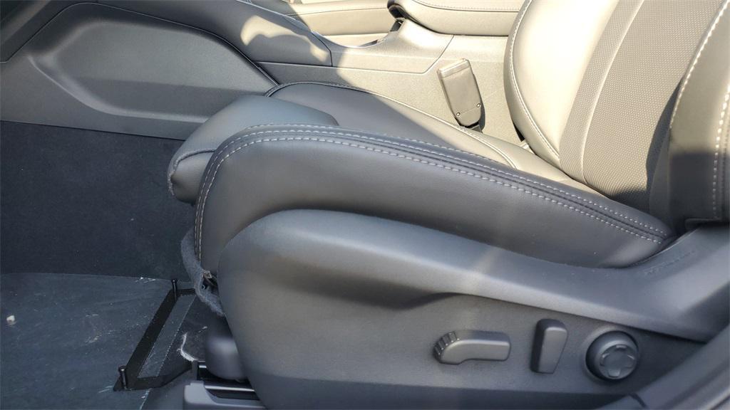 new 2025 Subaru Legacy car, priced at $38,051