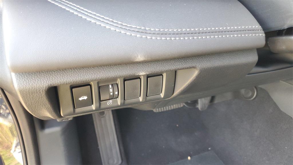 new 2025 Subaru Legacy car, priced at $38,051