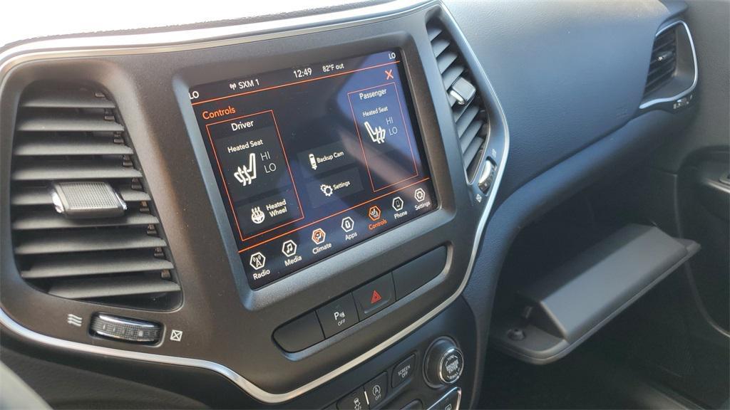 used 2019 Jeep Cherokee car, priced at $19,135