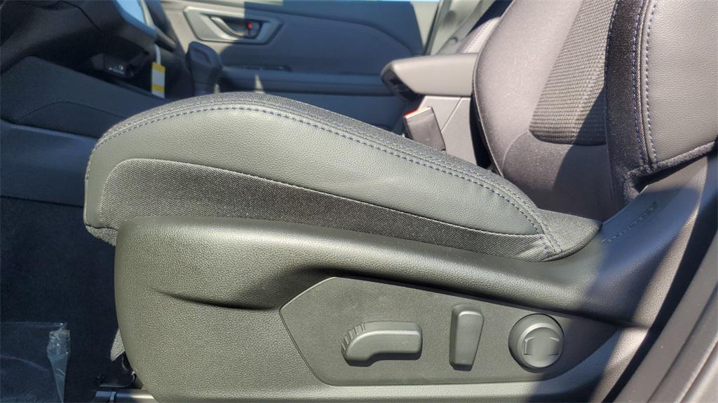 new 2025 Subaru Forester car, priced at $37,252