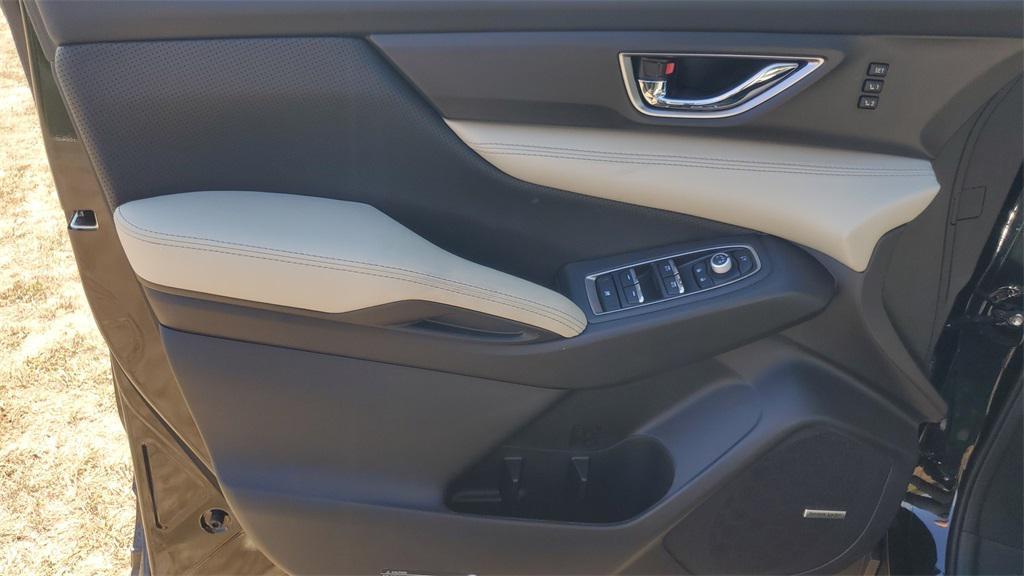 new 2025 Subaru Ascent car, priced at $50,319