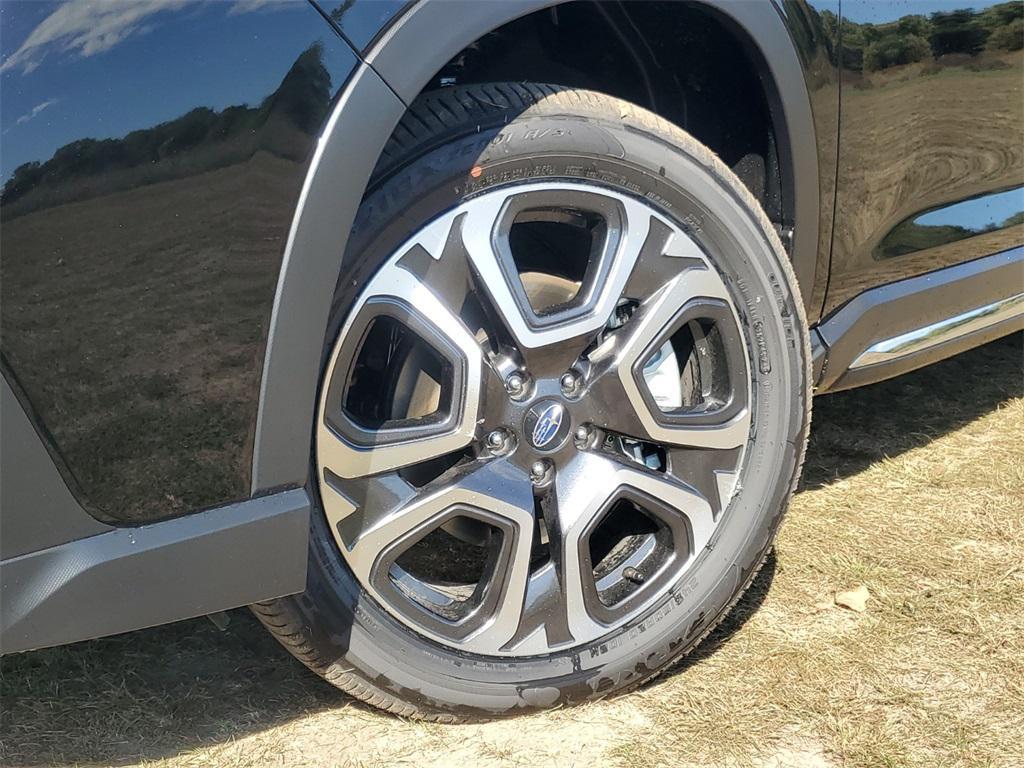 new 2025 Subaru Ascent car, priced at $50,319