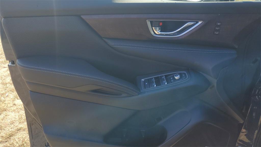 new 2025 Subaru Ascent car, priced at $53,728