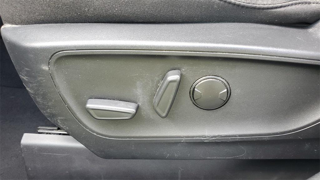 used 2023 Ford Escape car, priced at $19,899