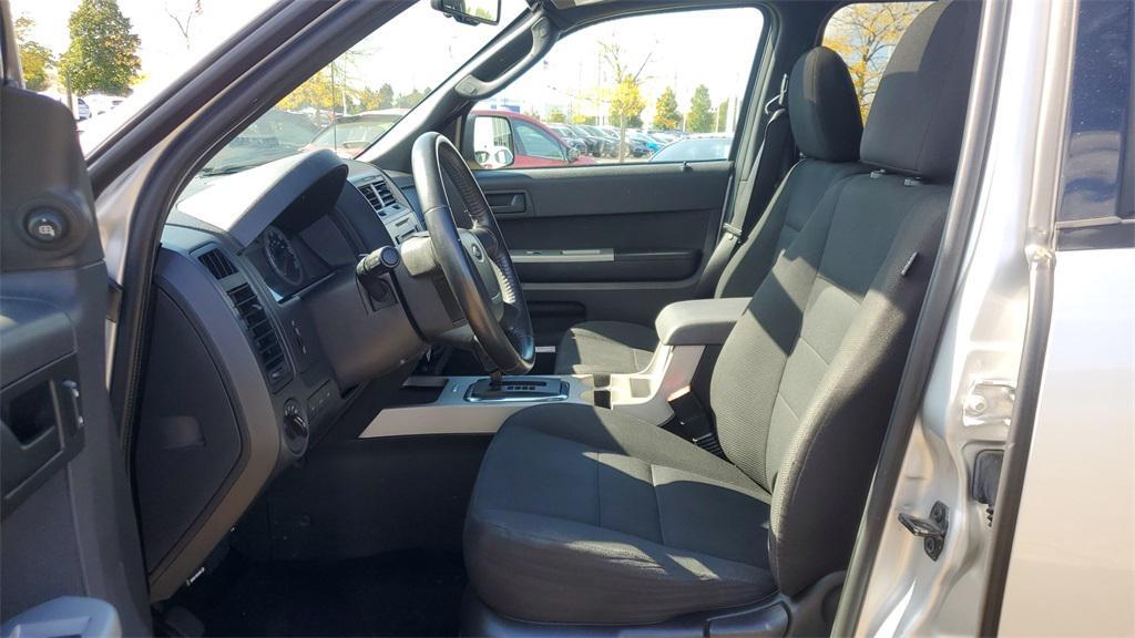 used 2009 Ford Escape car, priced at $5,382