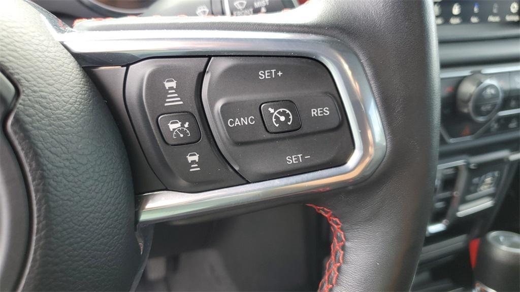 used 2022 Jeep Wrangler Unlimited car, priced at $33,493