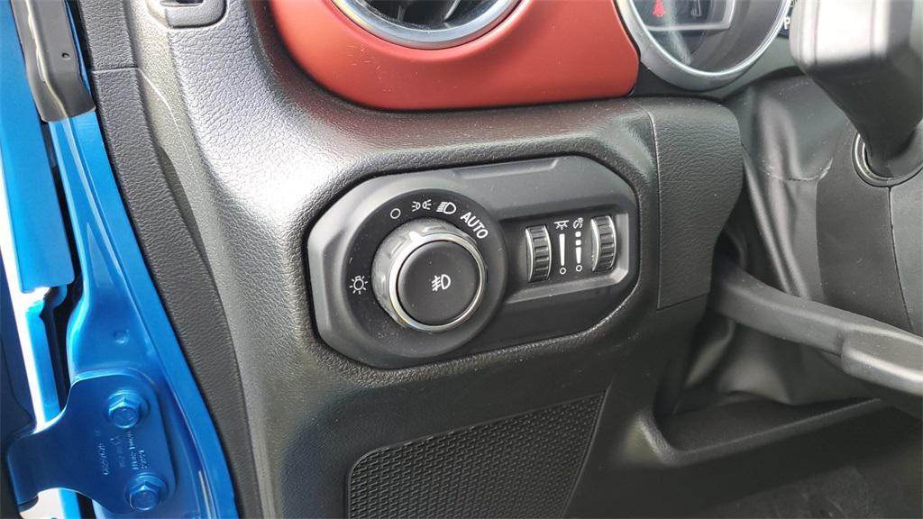 used 2022 Jeep Wrangler Unlimited car, priced at $33,493