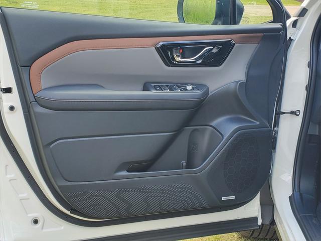new 2025 Subaru Forester Hybrid car, priced at $40,389