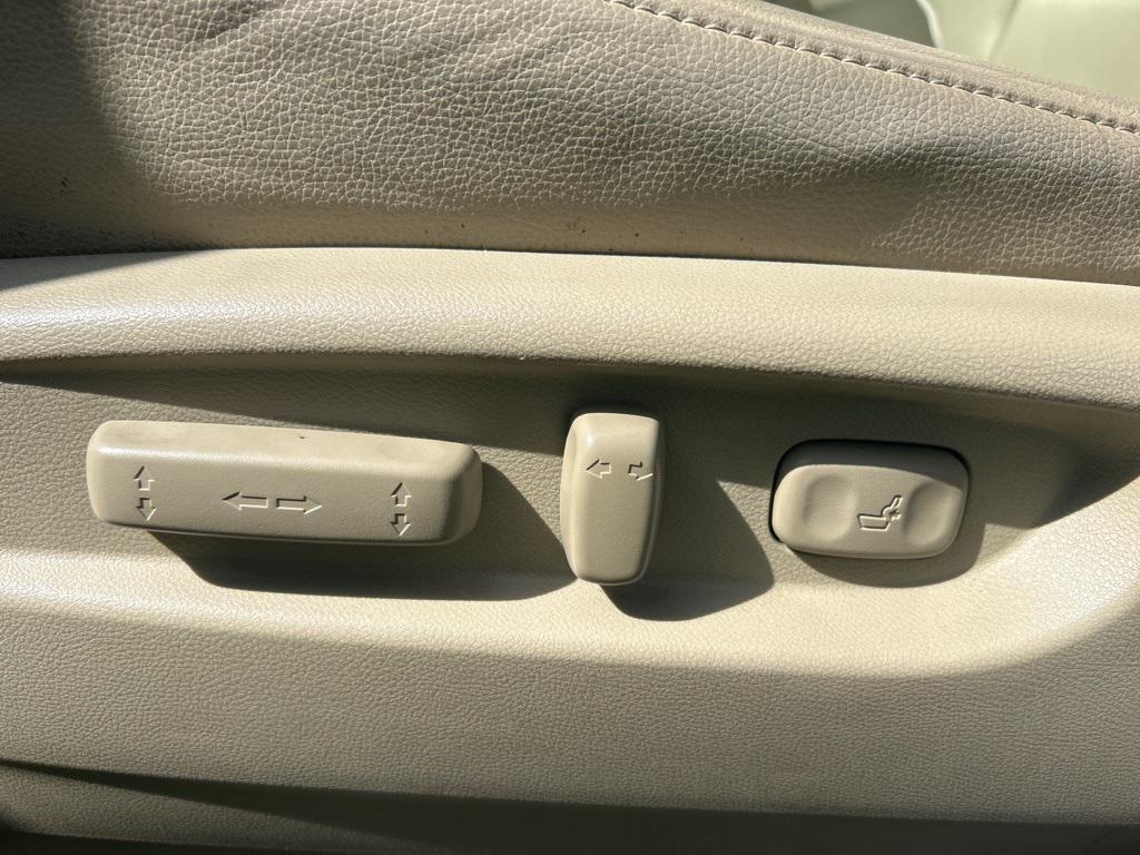 used 2015 Acura MDX car, priced at $16,999