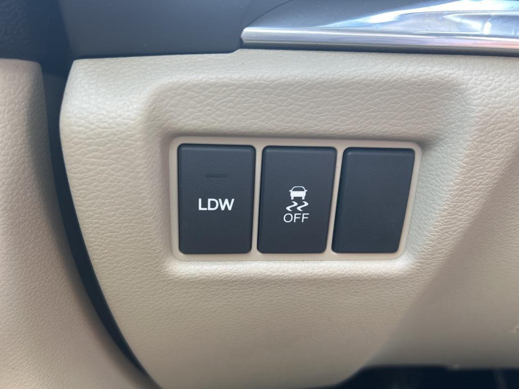 used 2015 Acura MDX car, priced at $16,999
