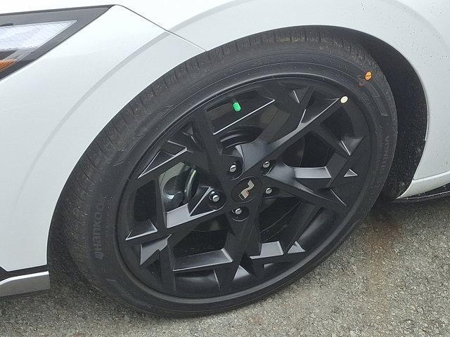 new 2025 Hyundai Elantra car, priced at $30,890