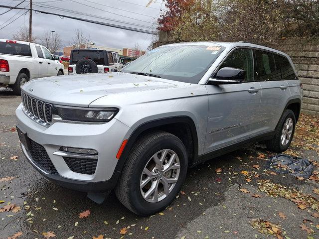 used 2022 Jeep Grand Cherokee car