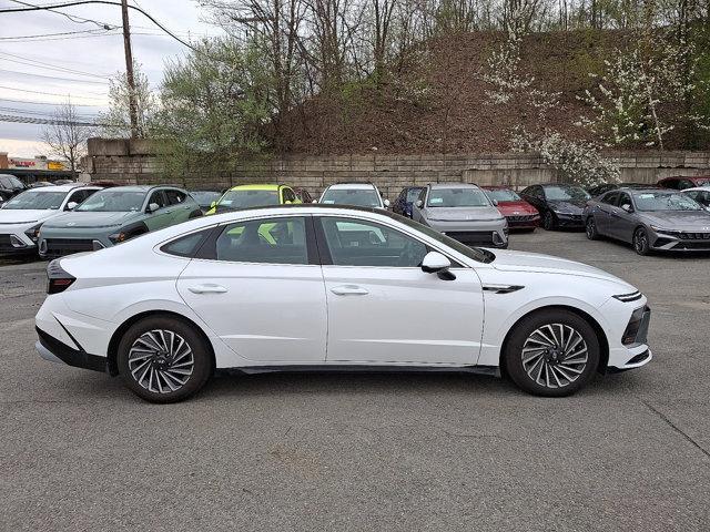used 2025 Hyundai Sonata Hybrid car, priced at $36,995