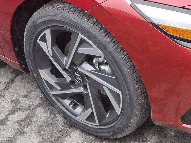 new 2025 Hyundai Elantra car, priced at $27,700