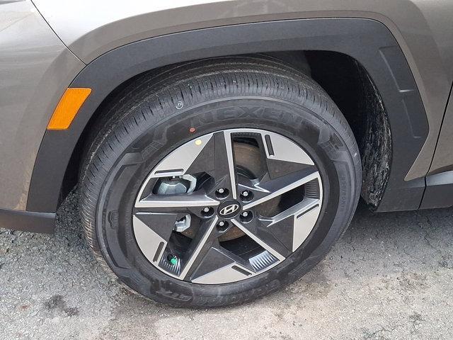 new 2026 Hyundai TUCSON Hybrid car, priced at $37,380