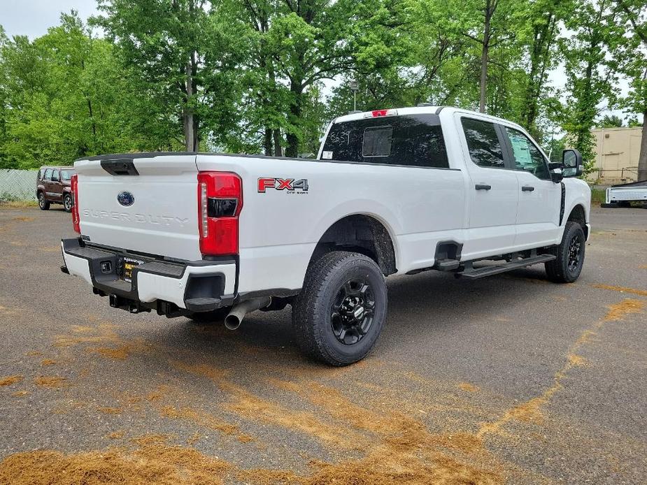 new 2024 Ford F-250 car, priced at $61,605