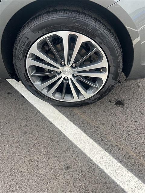 used 2018 Buick Regal Sportback car, priced at $17,344