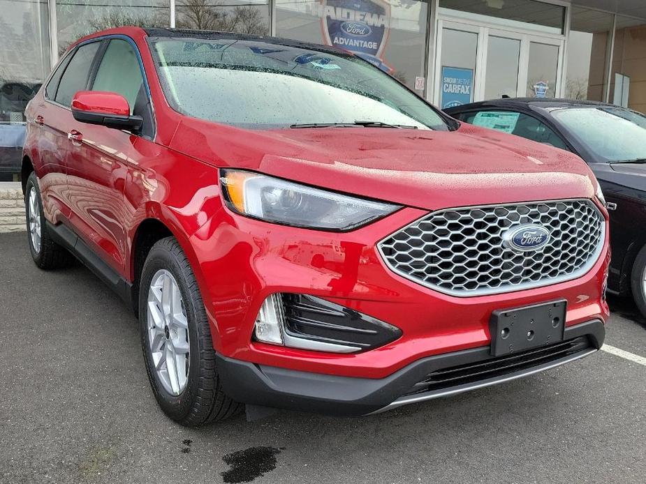 new 2024 Ford Edge car, priced at $44,500