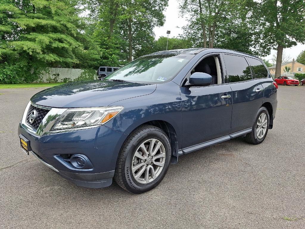 used 2015 Nissan Pathfinder car, priced at $15,995