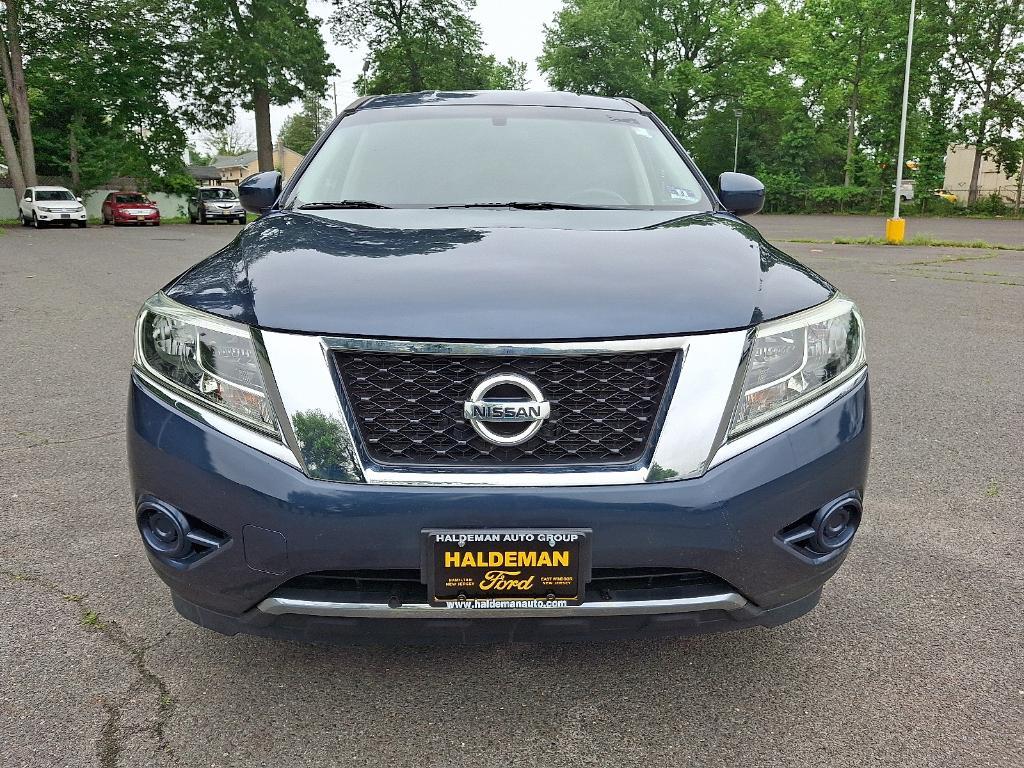 used 2015 Nissan Pathfinder car, priced at $15,995