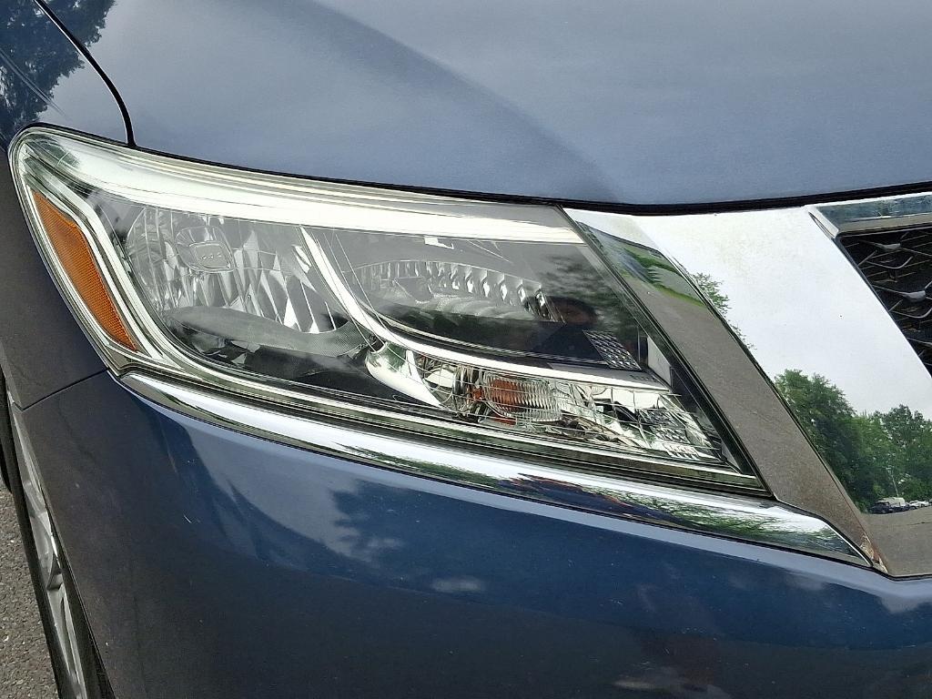 used 2015 Nissan Pathfinder car, priced at $15,995