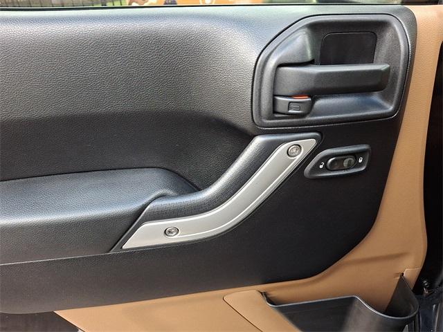 used 2012 Jeep Wrangler Unlimited car, priced at $12,426