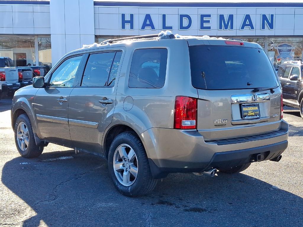 used 2011 Honda Pilot car, priced at $8,372