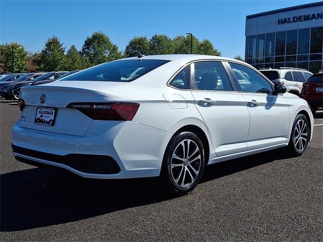 used 2022 Volkswagen Jetta car, priced at $17,853