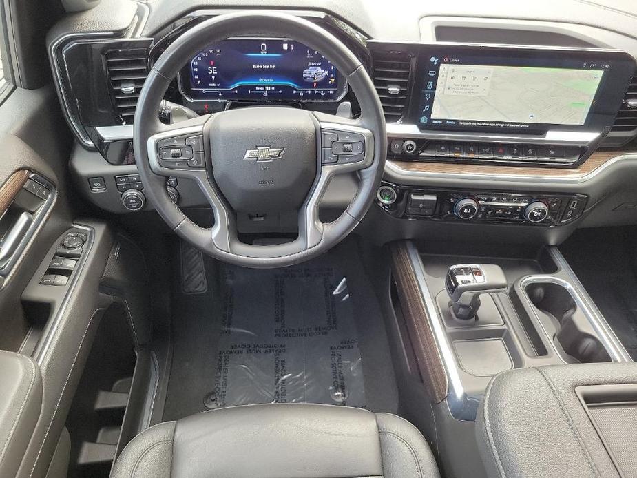 used 2022 Chevrolet Silverado 1500 car, priced at $44,995