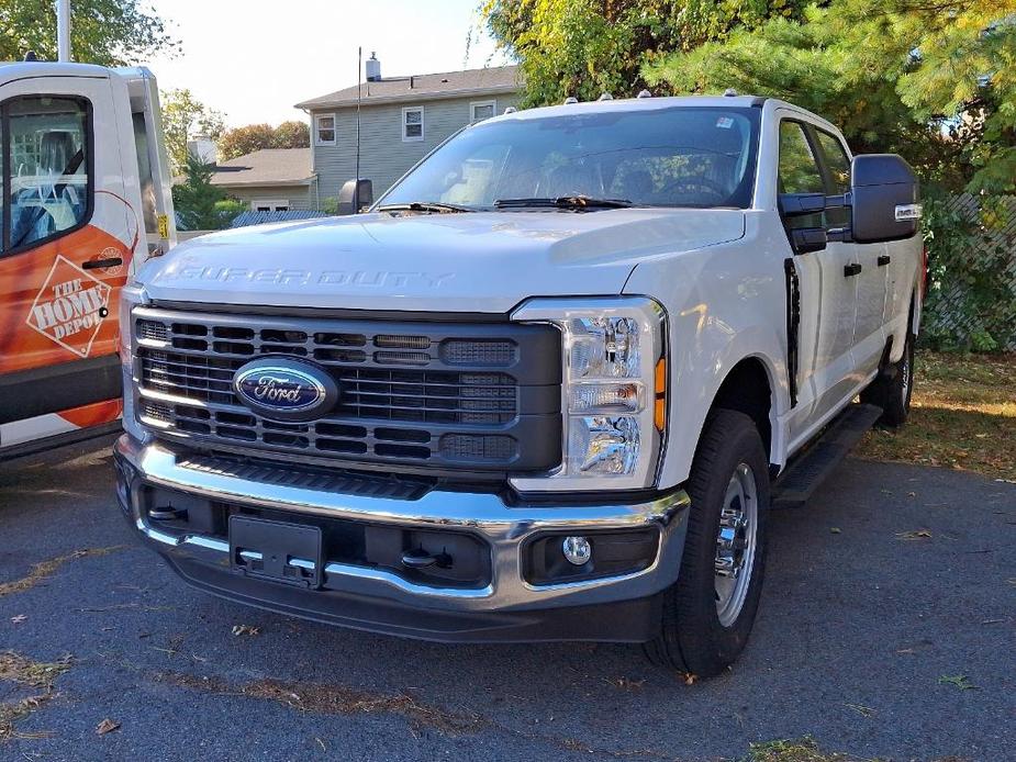 new 2024 Ford F-350 car, priced at $55,165