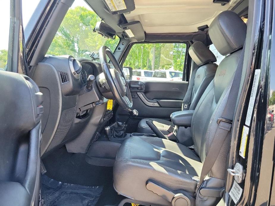 used 2015 Jeep Wrangler Unlimited car, priced at $20,995