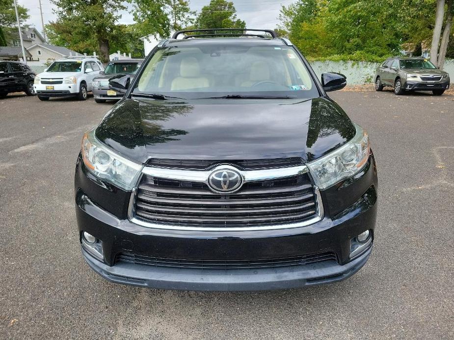 used 2015 Toyota Highlander car, priced at $19,995