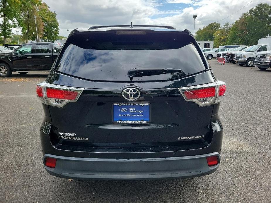 used 2015 Toyota Highlander car, priced at $19,995