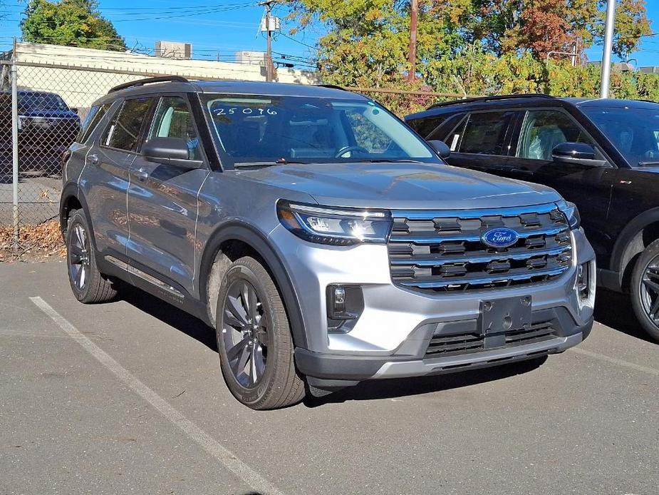 new 2025 Ford Explorer car, priced at $47,595