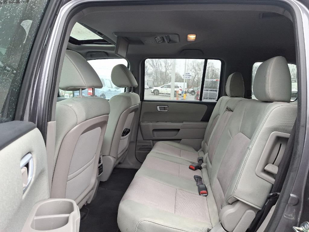 used 2015 Honda Pilot car, priced at $9,695