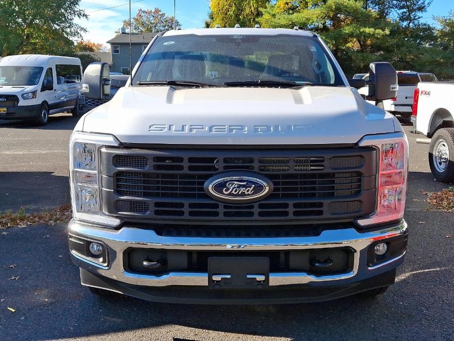 new 2024 Ford F-350 car