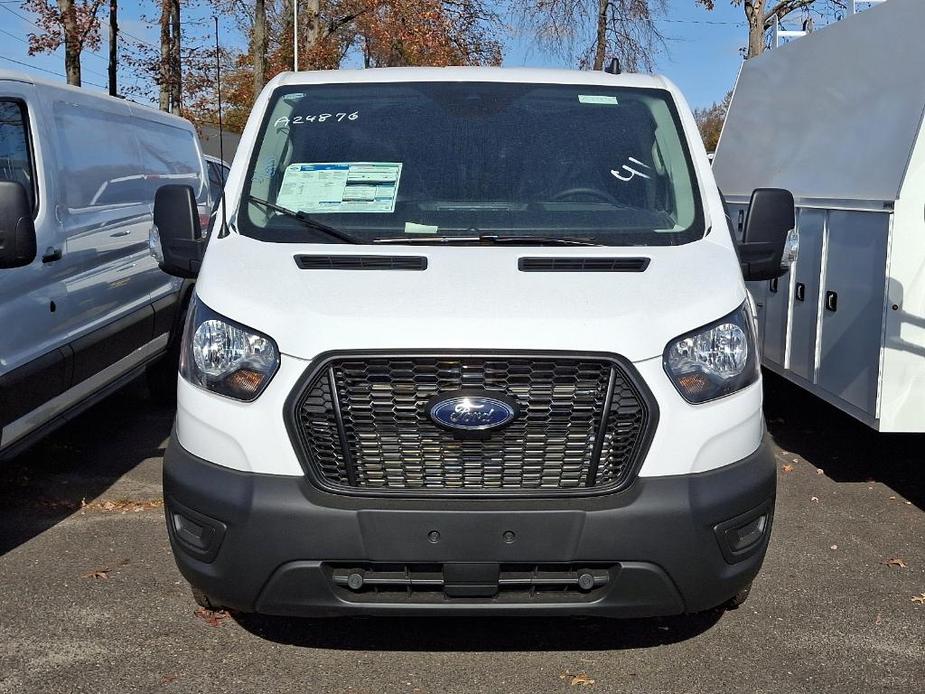 new 2024 Ford Transit-150 car