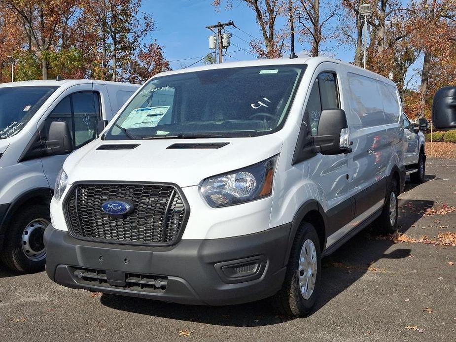 new 2024 Ford Transit-150 car